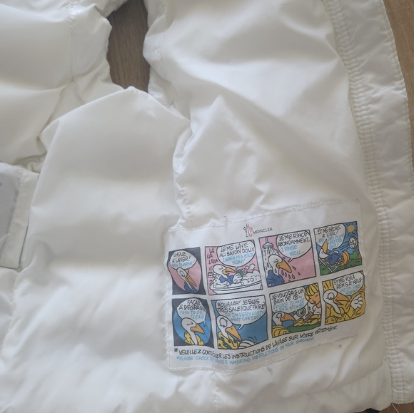 Kids Moncler vest - Picture 3 of 8